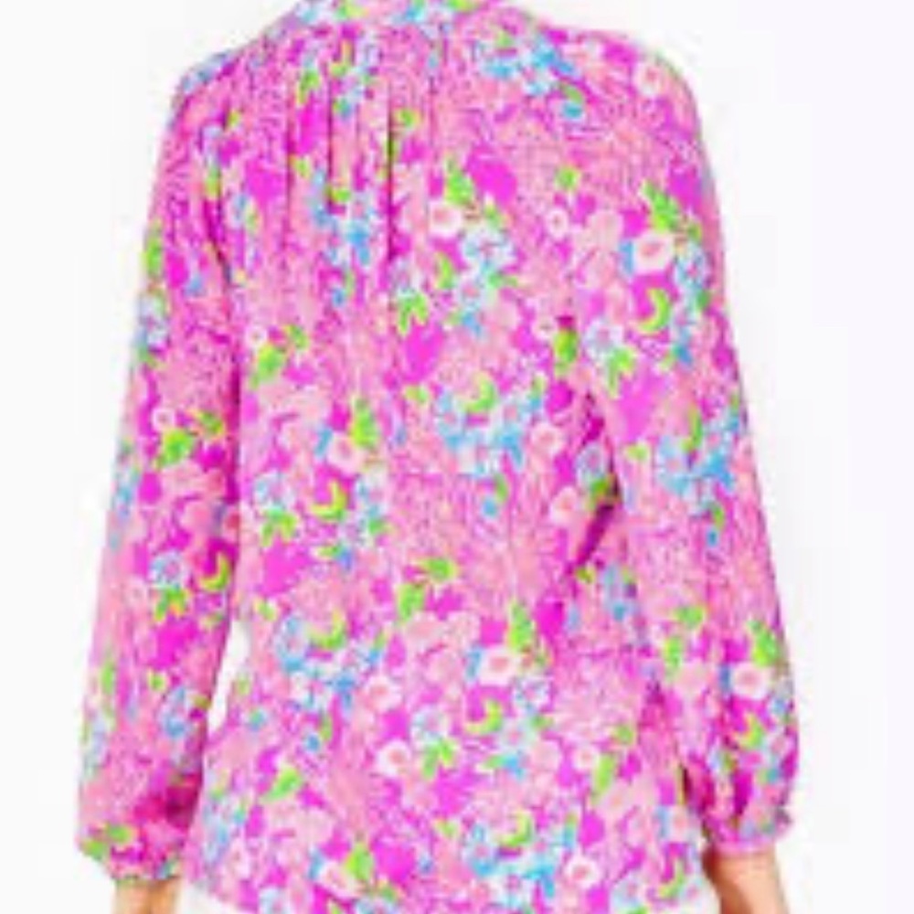 Lilly Pulitzer Elsa silk top “Amethyst Moms the Word” print EEUC - Picture 3 of 10